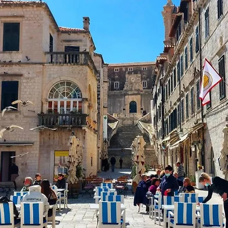 Superior - Central Royal Palace - Old Town * Dubrovnik