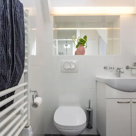 Superior - Central Royal Palace - Old Town *