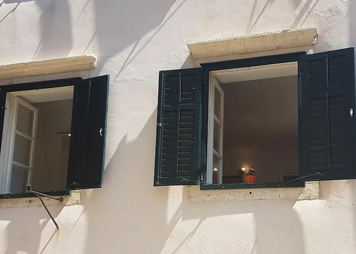 Superior - Central Royal Palace - Old Town * Dubrovnik